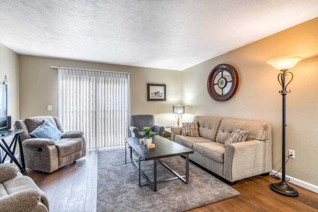 Cozy 3-Bedroom Condo Near Branson Exterior foto